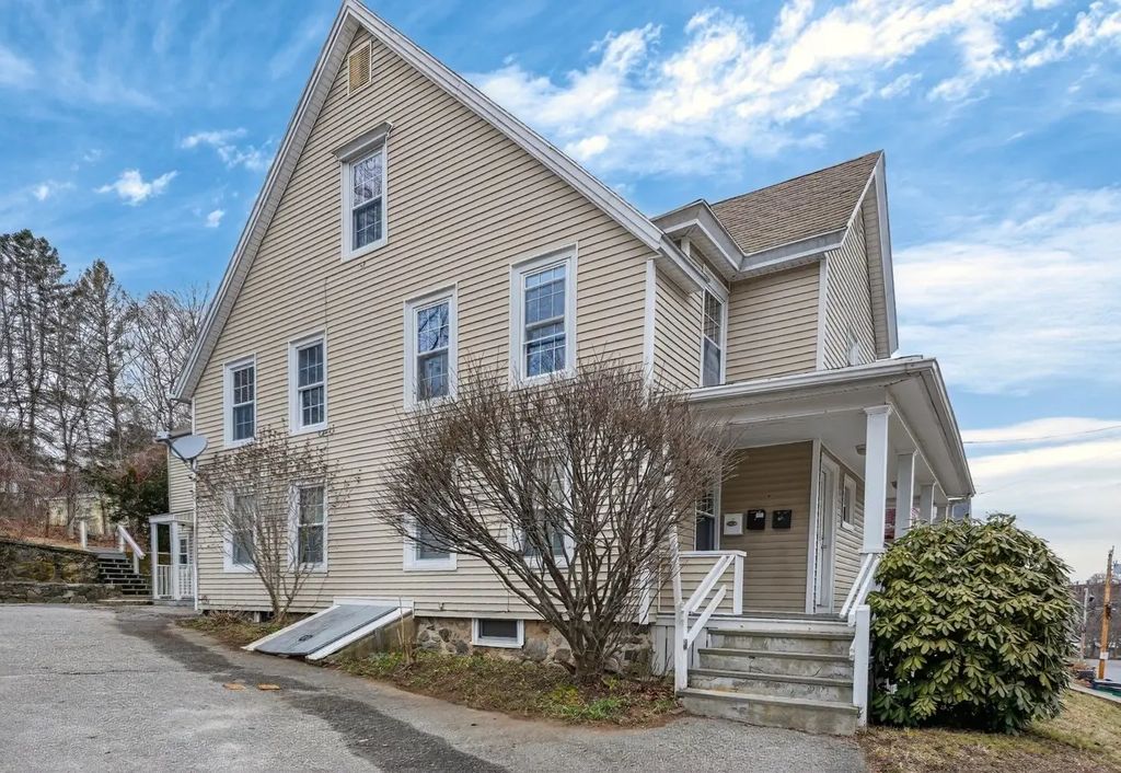 17 Mason St, Hudson