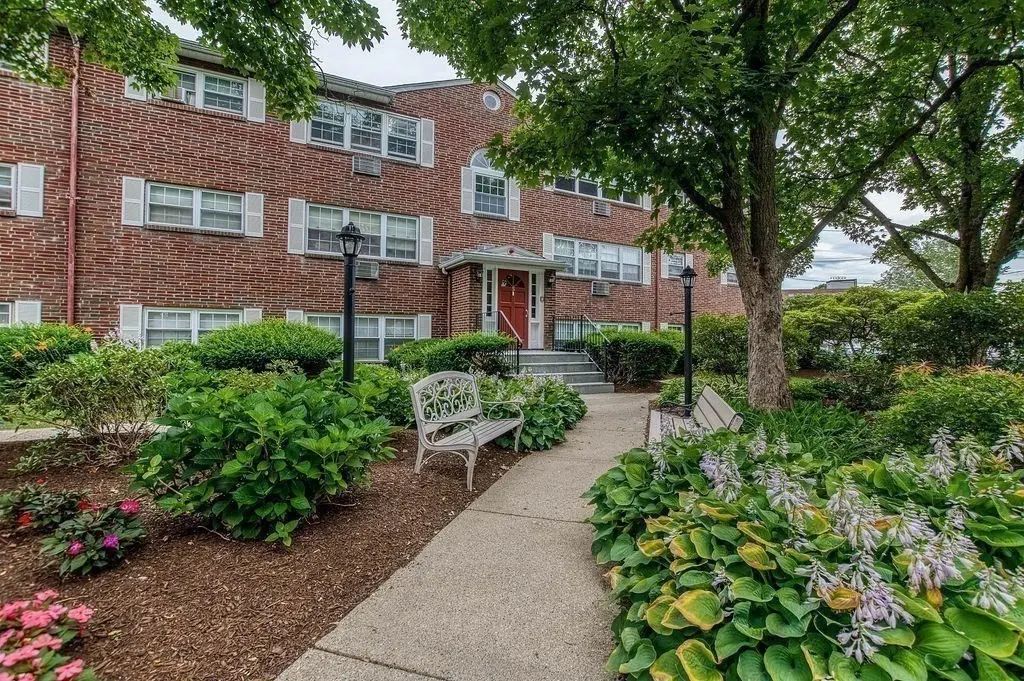 5 Cass St #2, Boston
