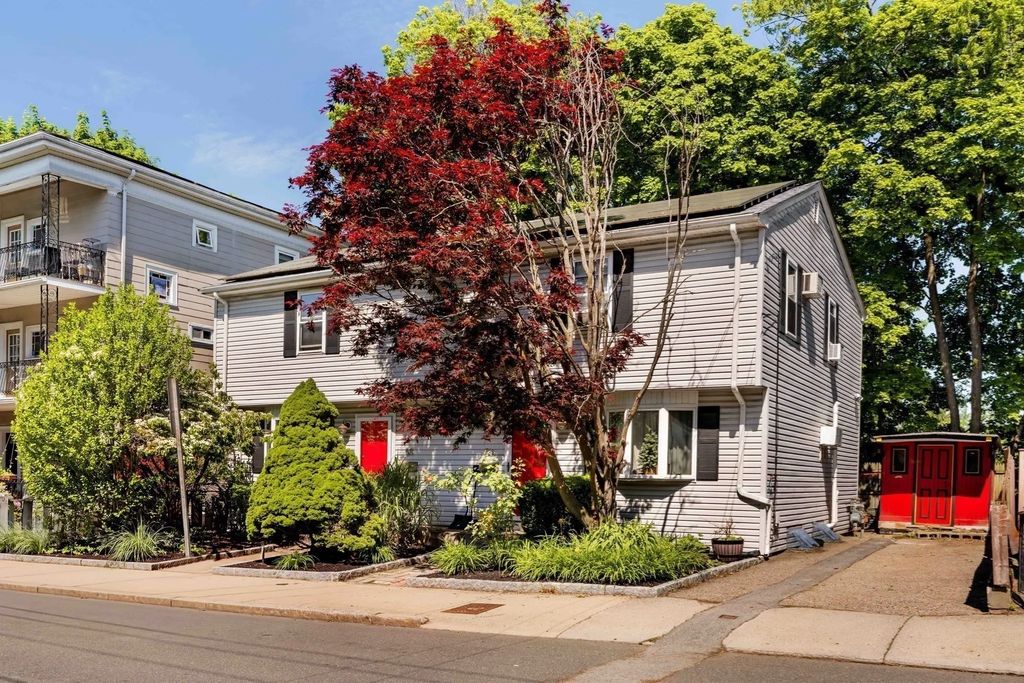 55 Waterhouse Street #55, Somerville
