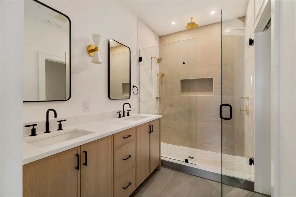15 South Waverly #15, Boston