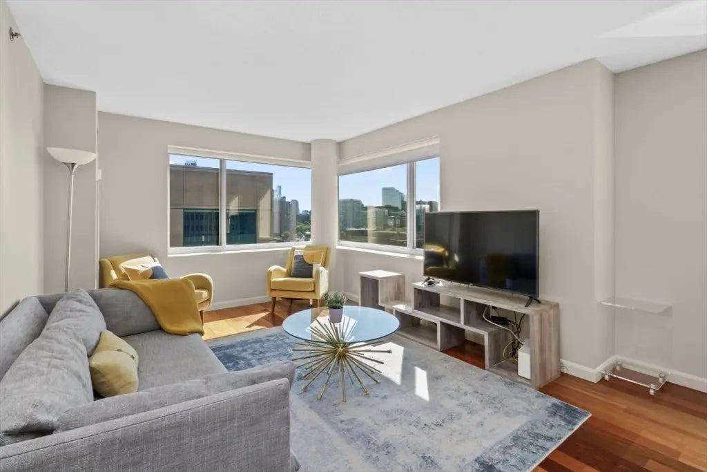 10 Museum Way #1322, Cambridge