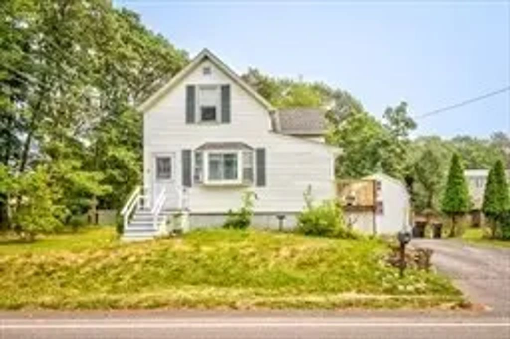 74 Oakland St, Brockton