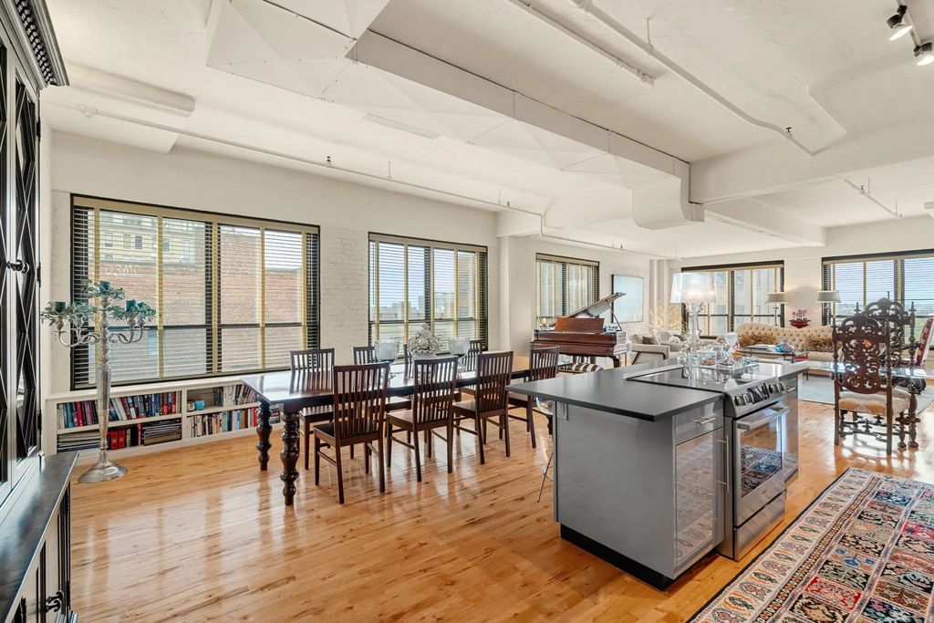 210 Lincoln Street #604, Boston