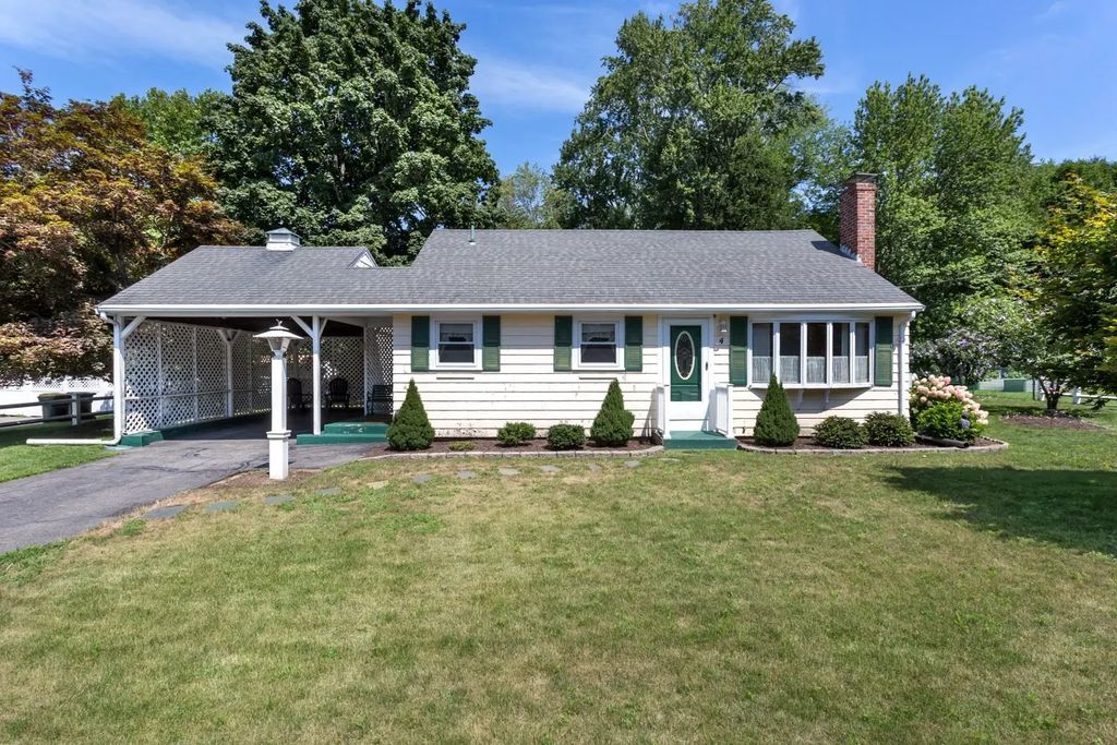 4 Southgate Rd, Franklin