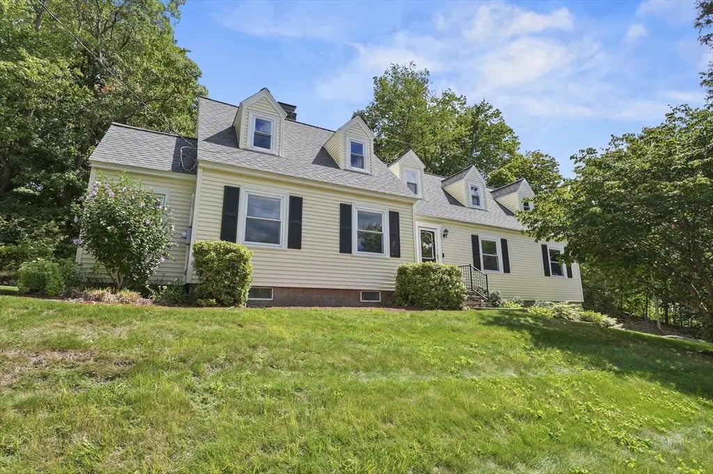 179 Ashby State Road, Fitchburg