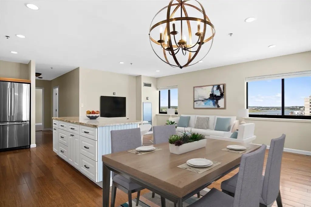 474 Revere Beach Blvd #903, Revere