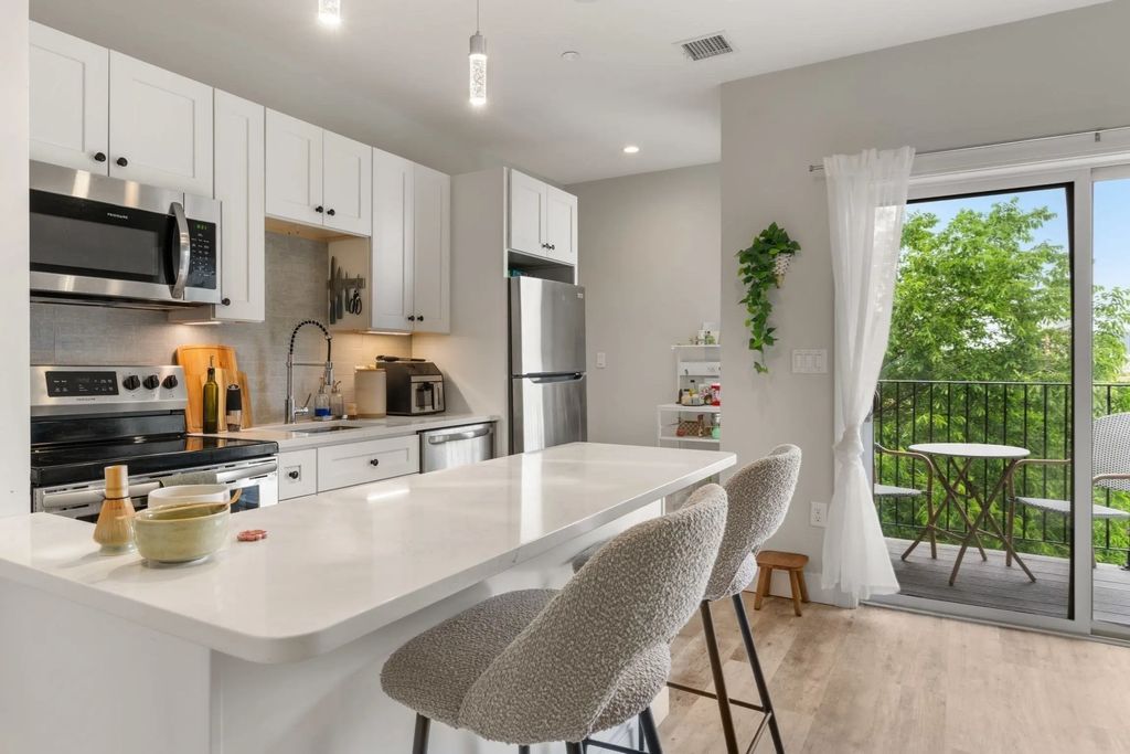 1457 Tremont Street #208, Boston