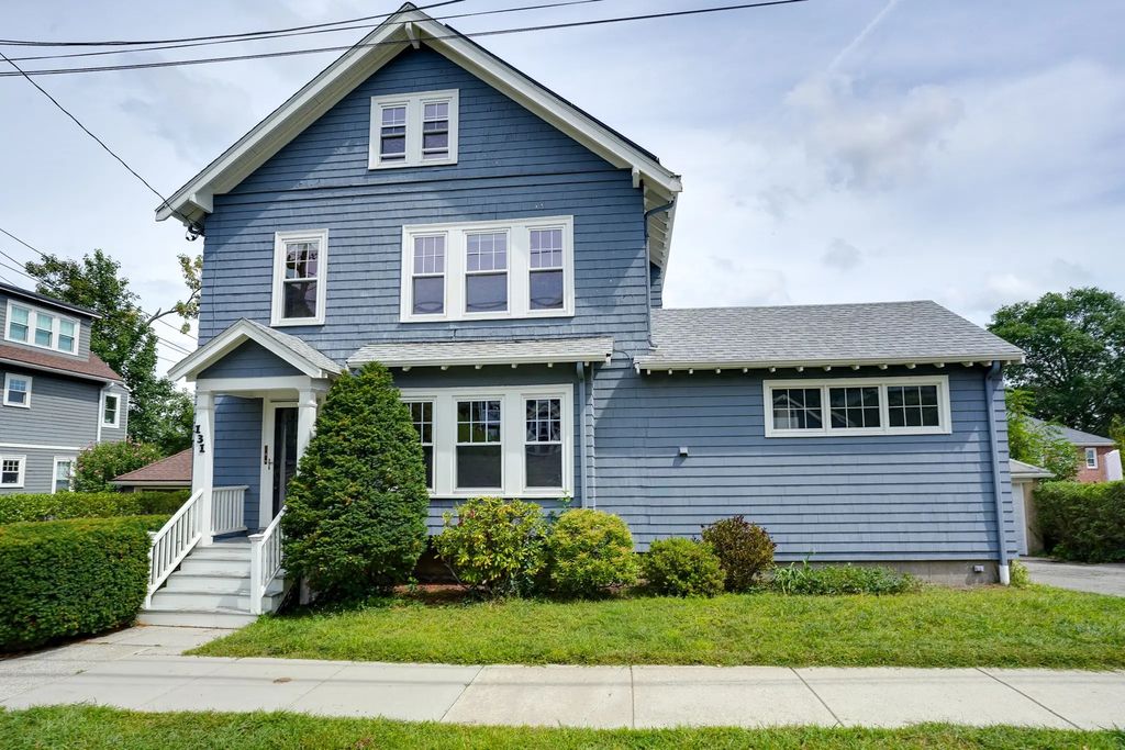 131 Wildwood Avenue, Arlington