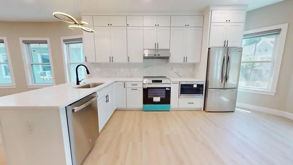 231 Highland Ave #2, Somerville