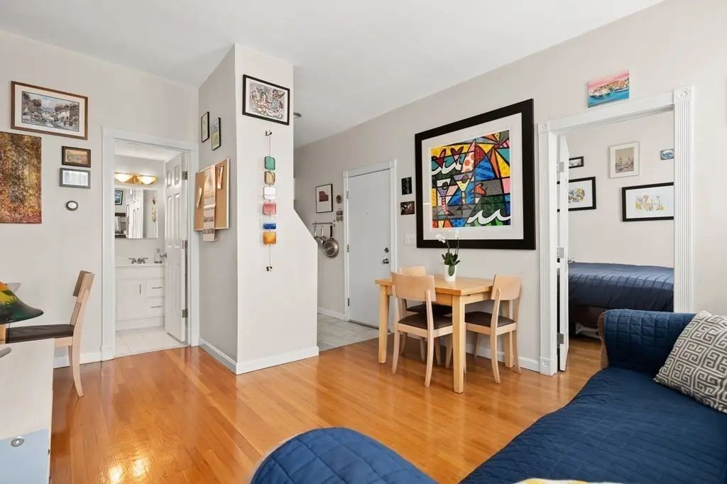 605 Massachusetts #6, Boston