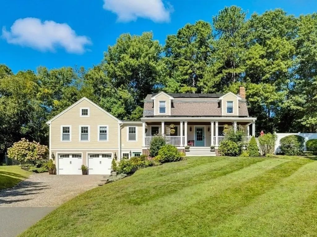2 Clinton Ter, Kingston