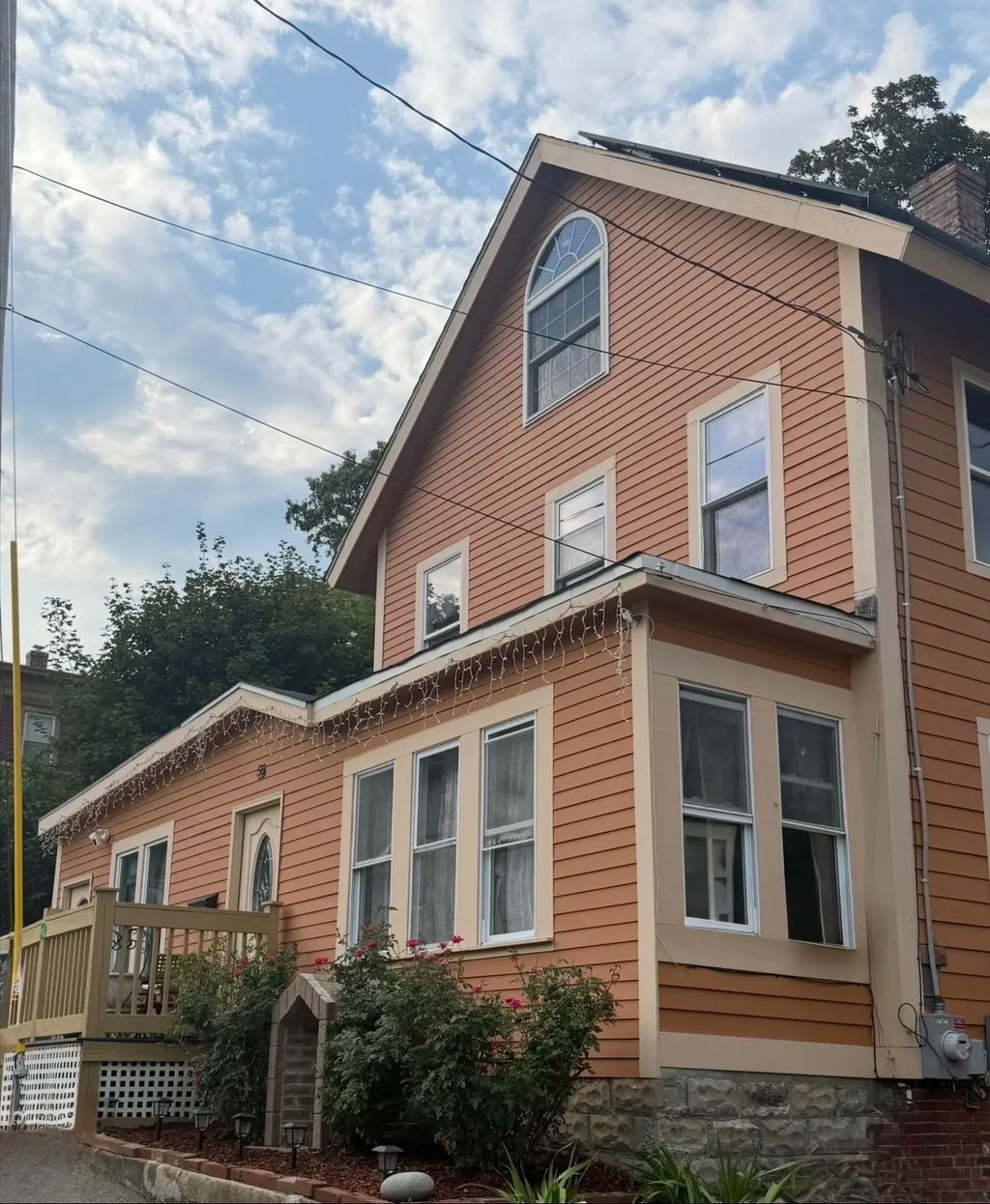 56 Orange St, Fitchburg