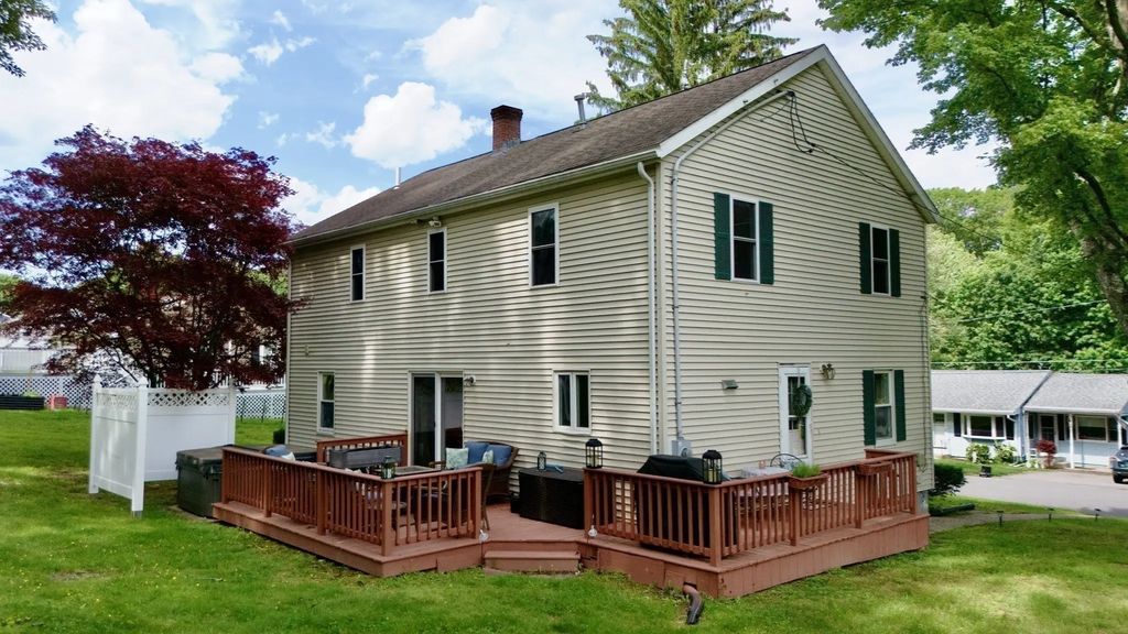 81 Causeway Terrace, Leominster