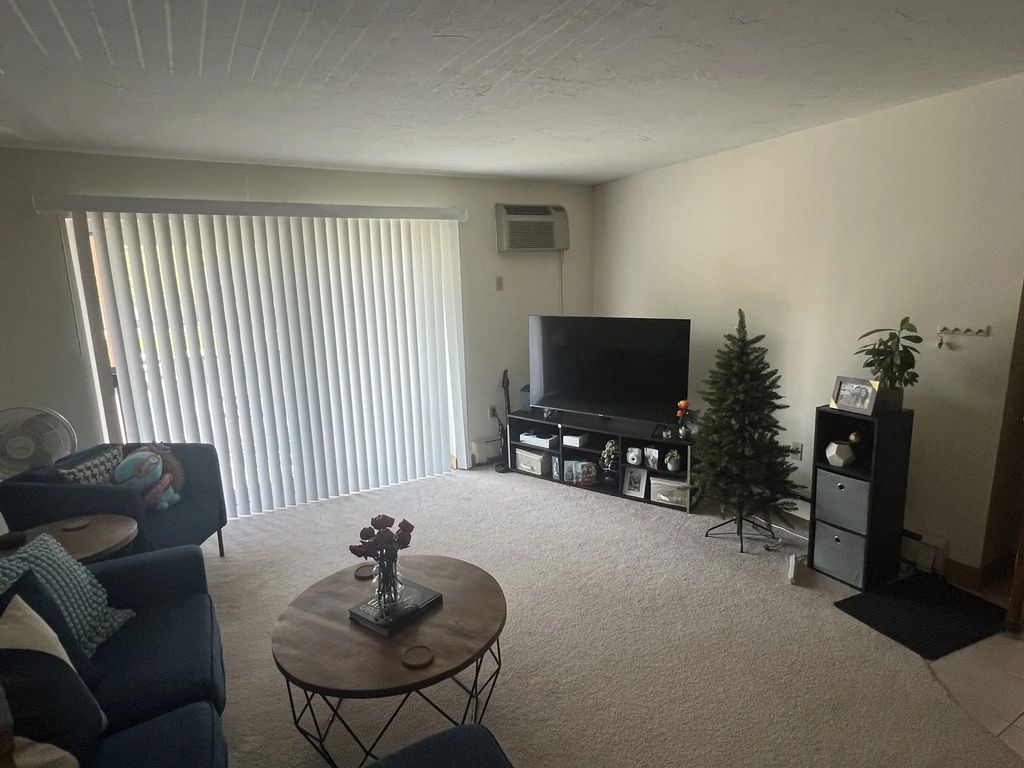 2340 Commonwealth Ave. #2-4, Newton
