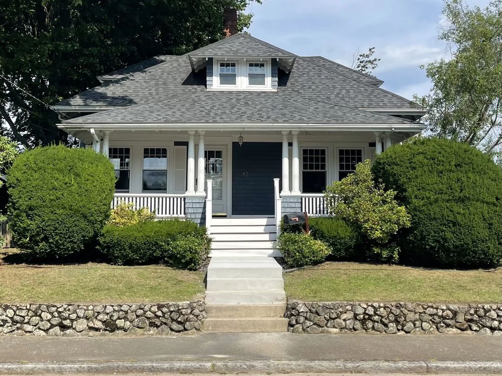 12 Tilton Ave, Brockton