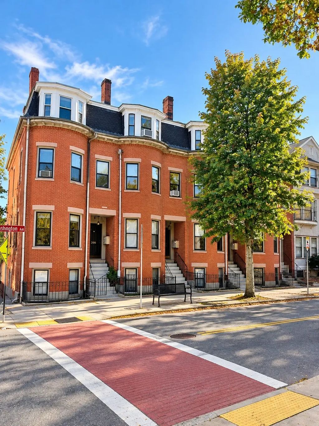 210 Washington Ave #4, Chelsea