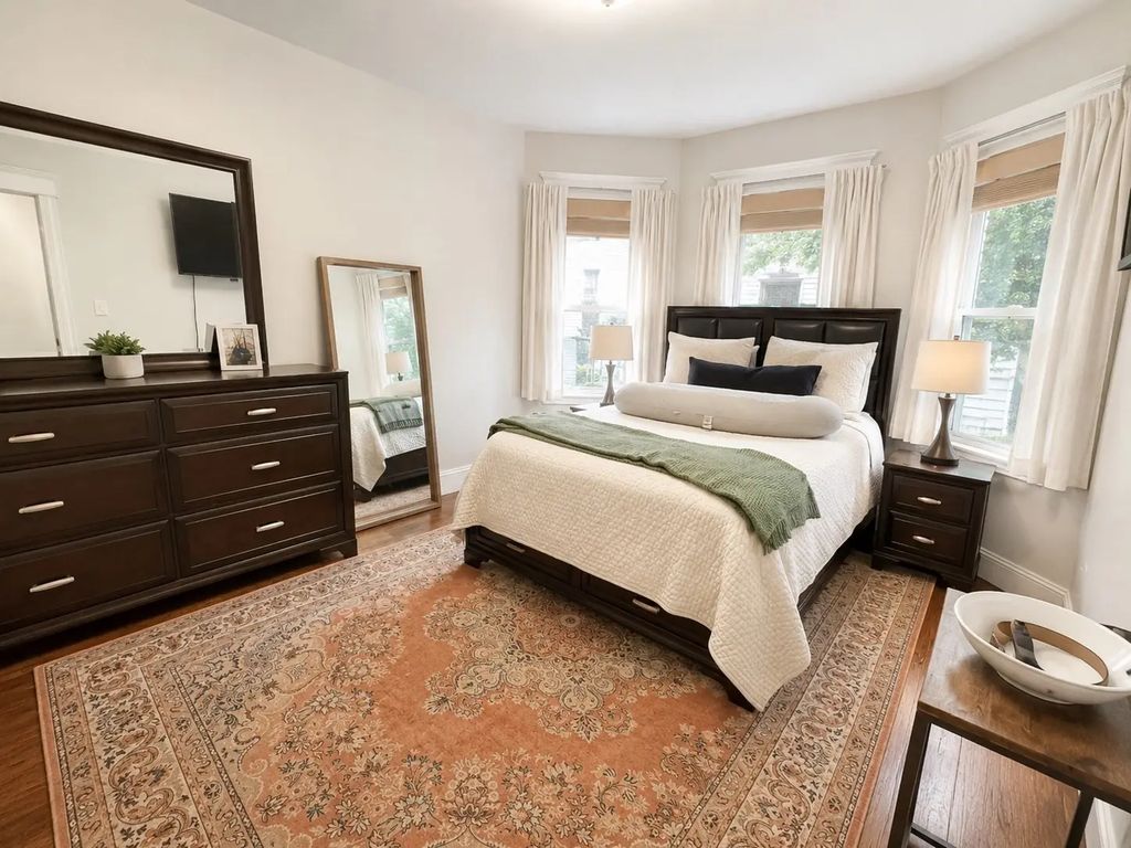 22 Santuit St #2, Boston