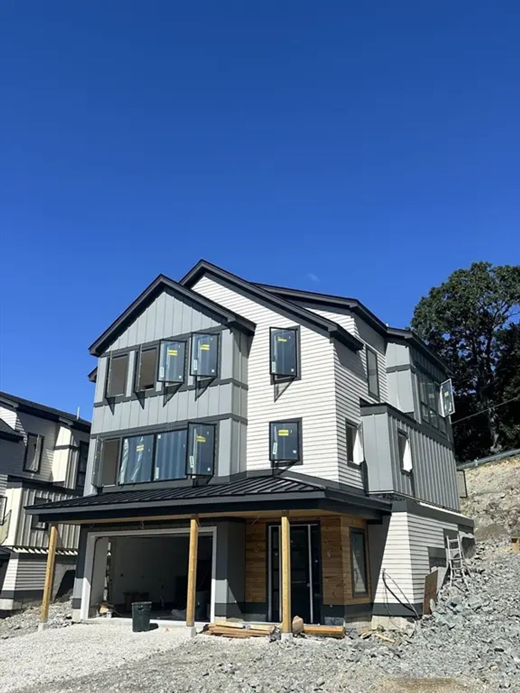 3 Mary Kenney Way, Medford