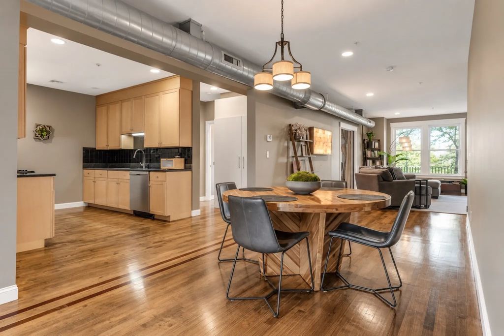 21 Park St #2, Somerville