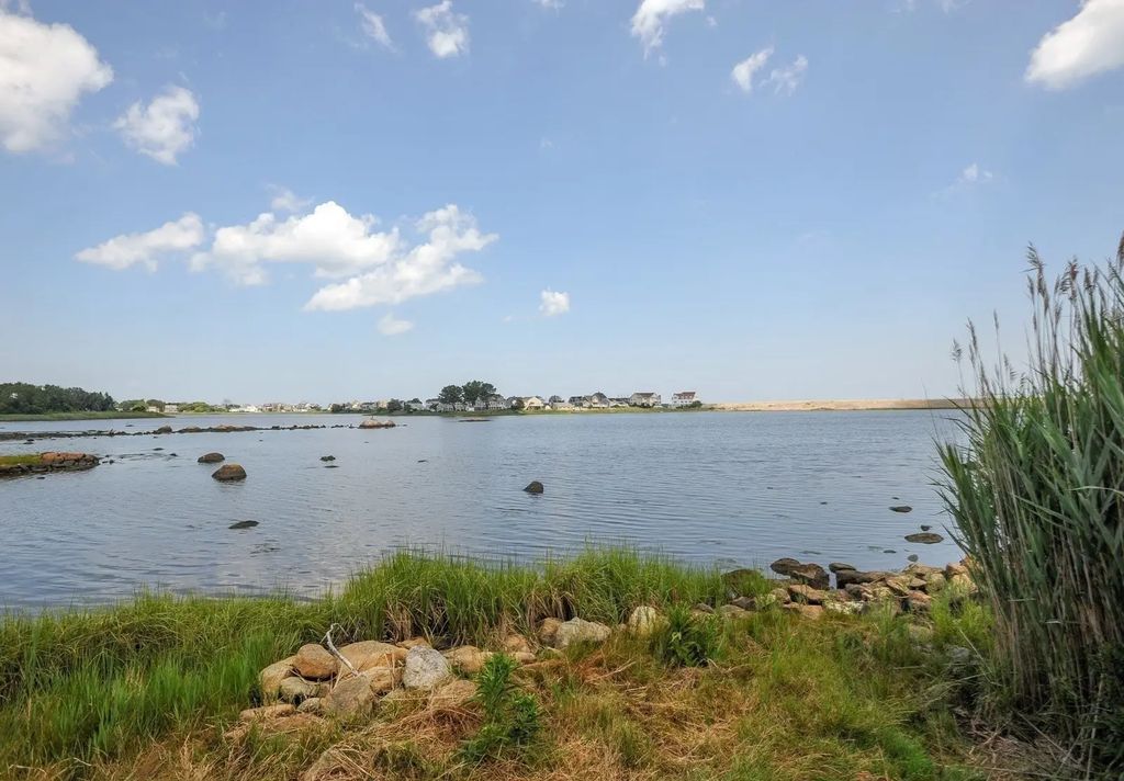 430 Hatherly Rd, Scituate