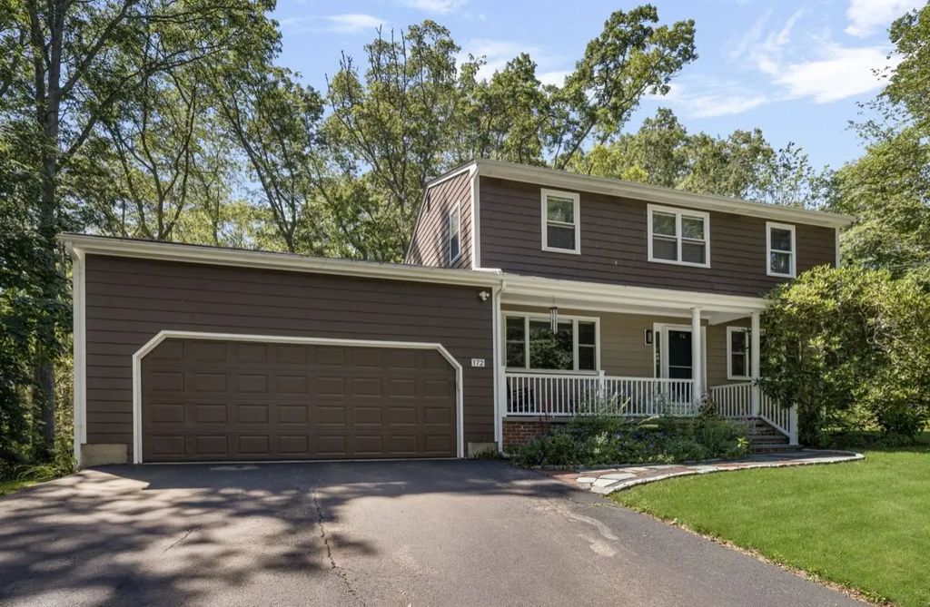 172 Broad Rock Rd, South Kingstown