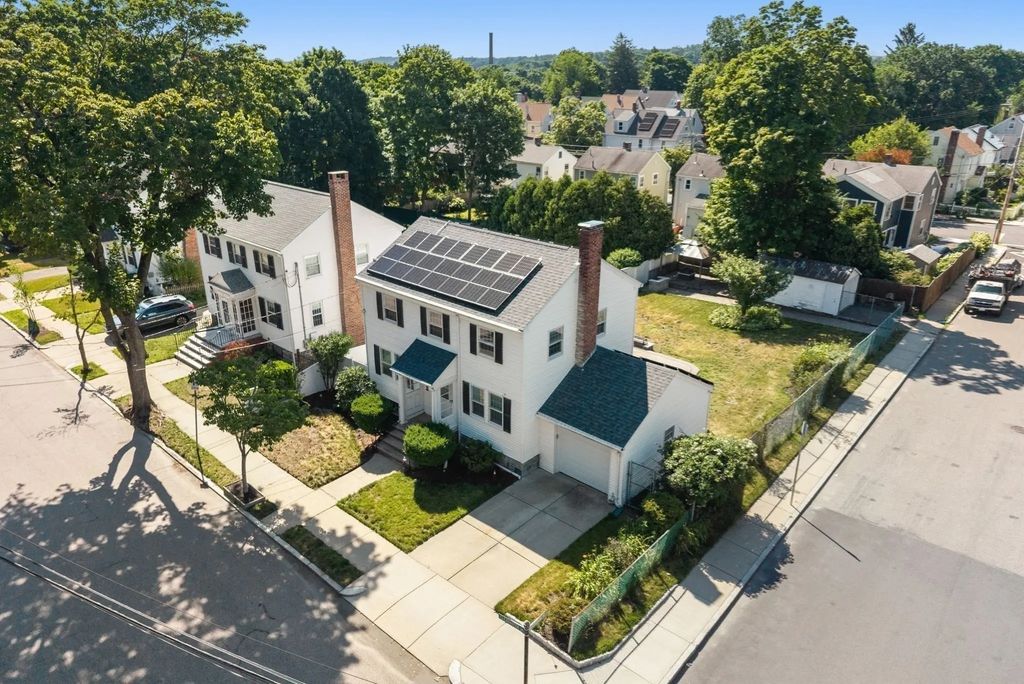 76 Clearwater Drive, Boston
