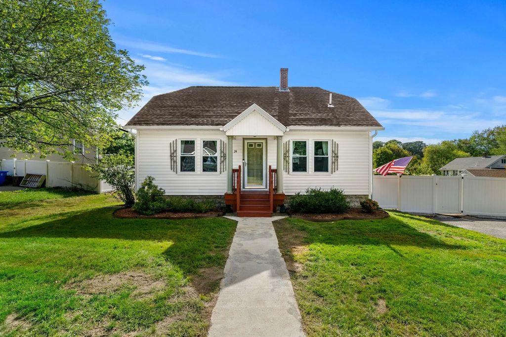 24 Lakeview Ave, Taunton
