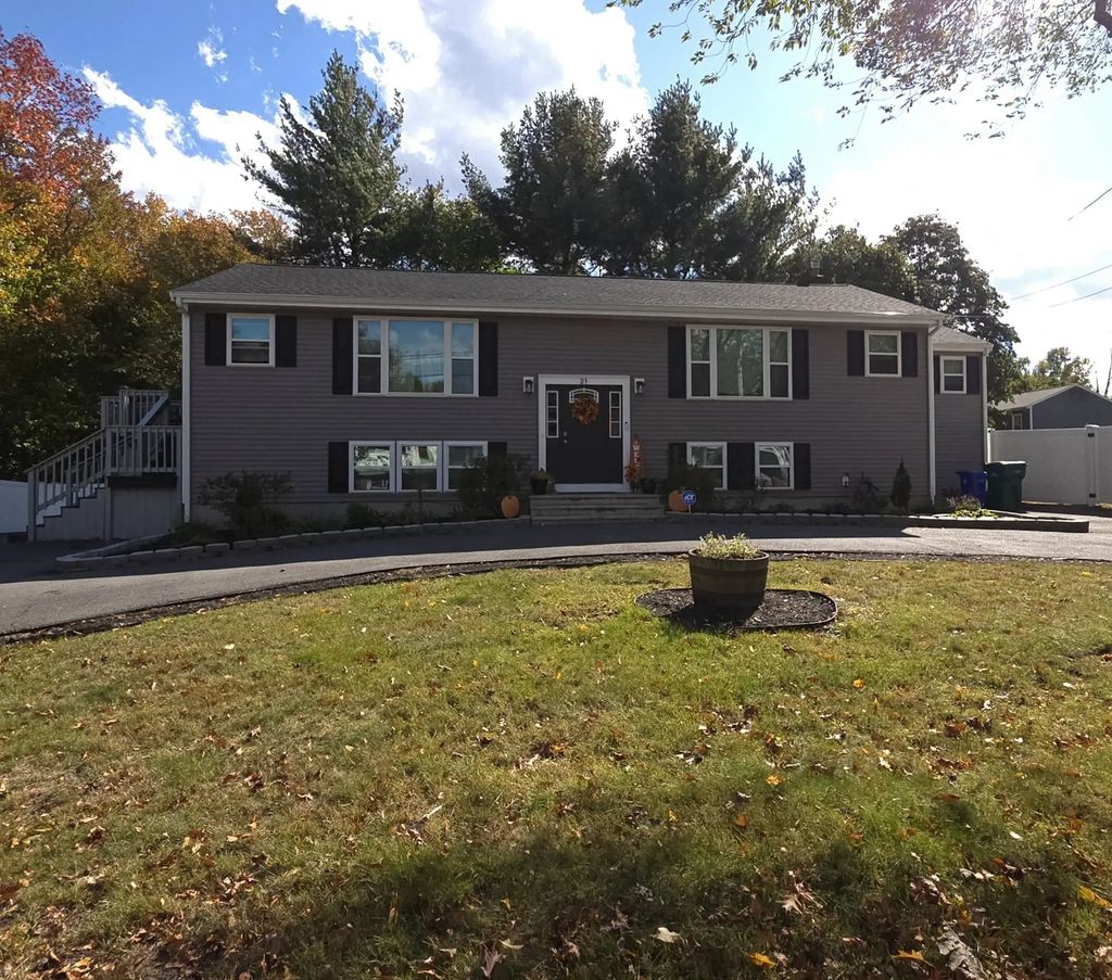 21 Simpson Ave #b, Attleboro