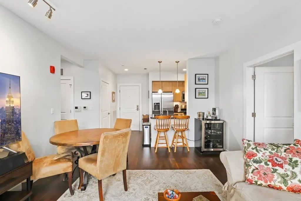1501 Commonwealth Ave #302, Boston