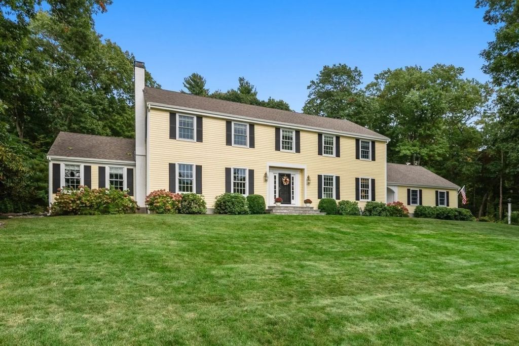 146 Farm St, Dover