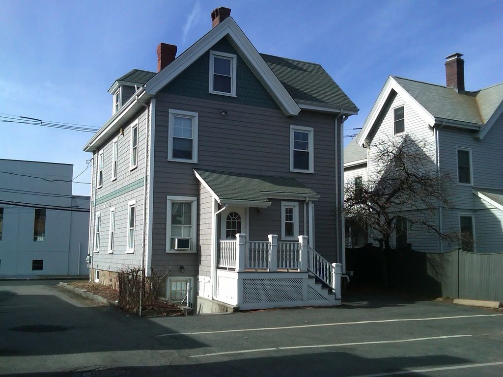 44 Thornton St, Newton