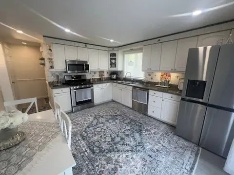 101 Donohue Rd #19, Dracut