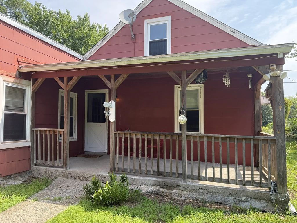 340 Woodland Avenue, Seekonk