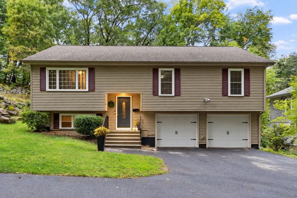 17 Teddy Road, Worcester