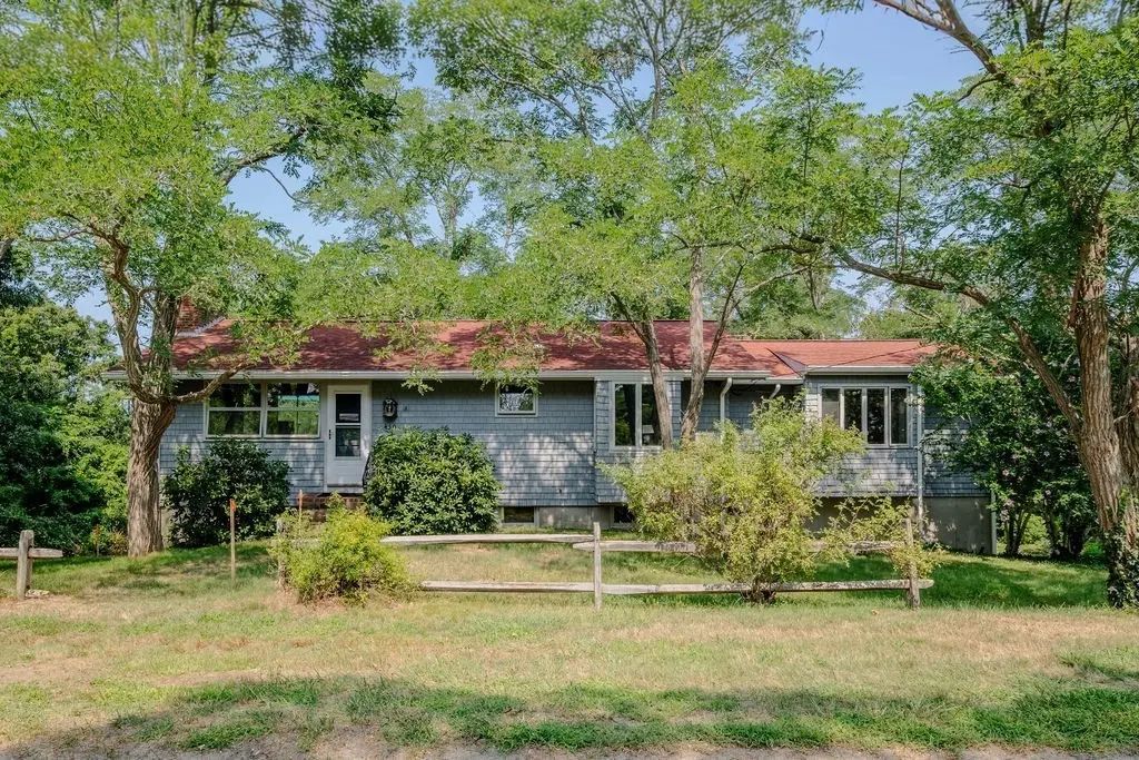 450 Lieutenant Island Rd, Wellfleet
