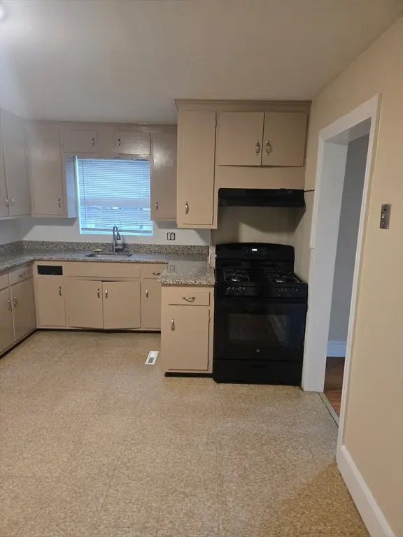 160 Belmont St #1, Brockton