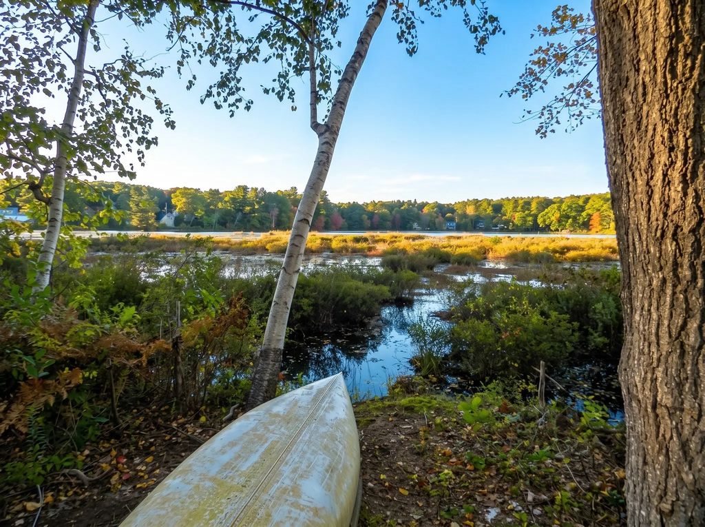 52 Sandy Pond Rd, Ayer