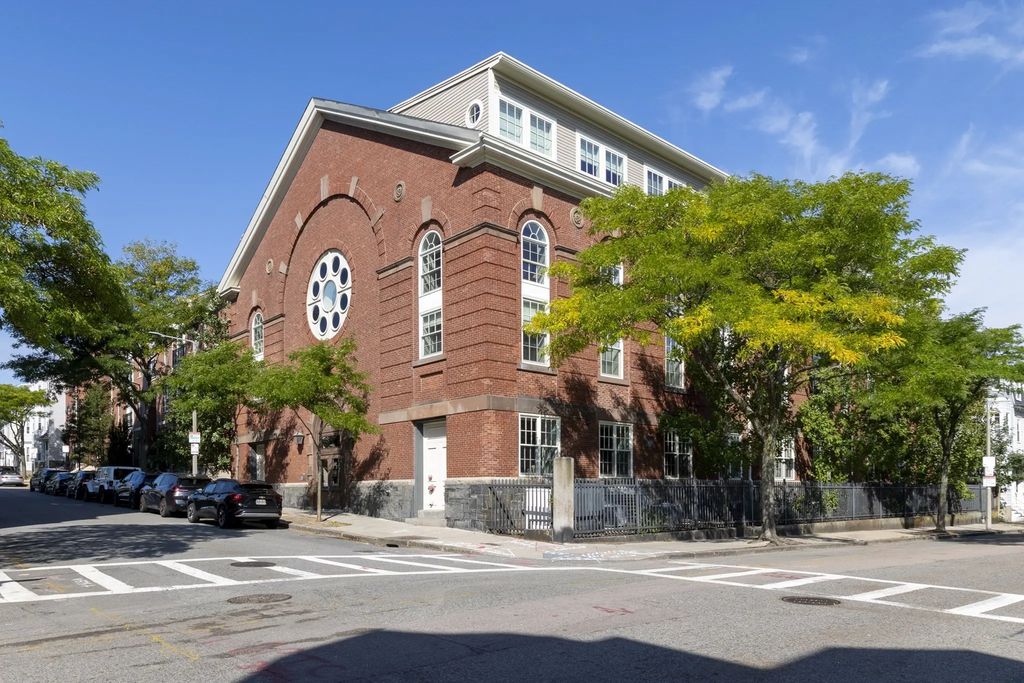 616 E Fourth Street #303, Boston