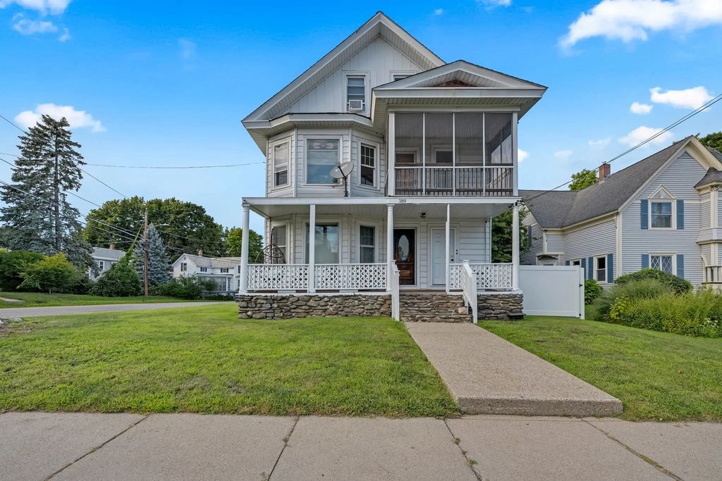 189 Walnut St, Leominster