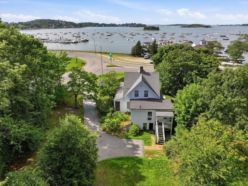 45 Summer Street, Hingham