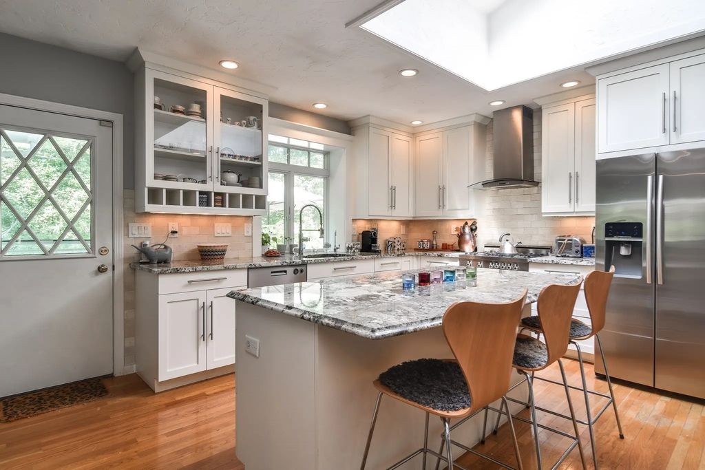 59 Eliot Hill Rd, Natick