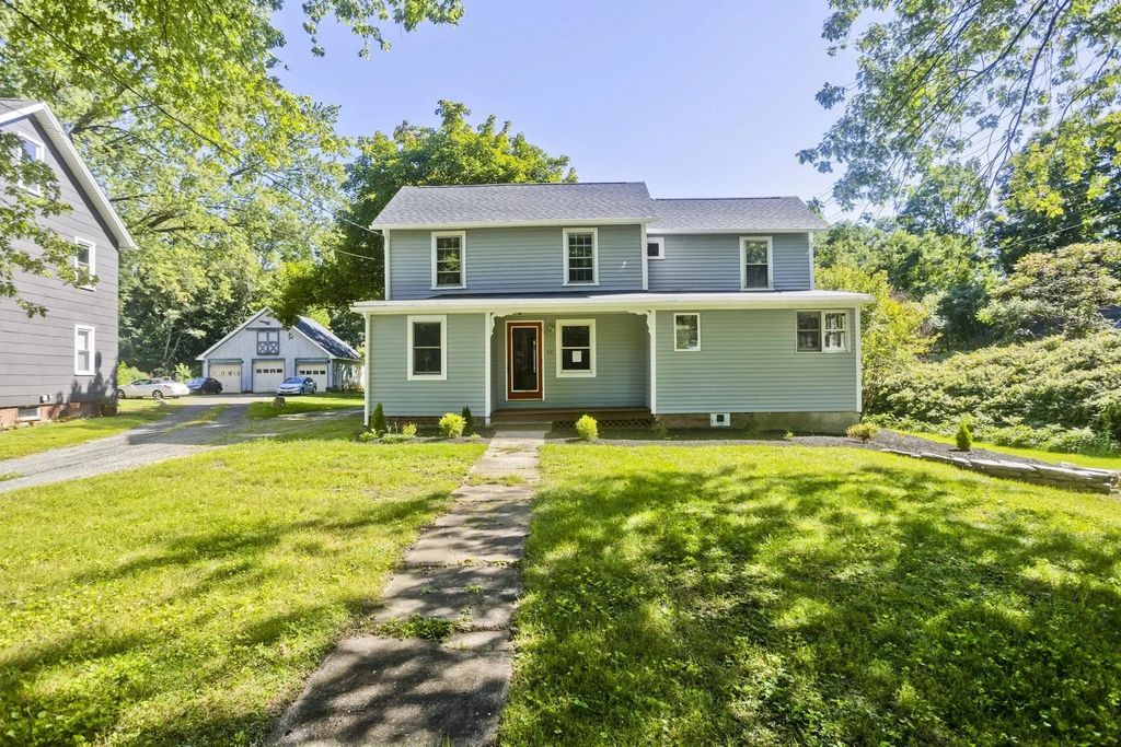54 Ryan Rd, Northampton