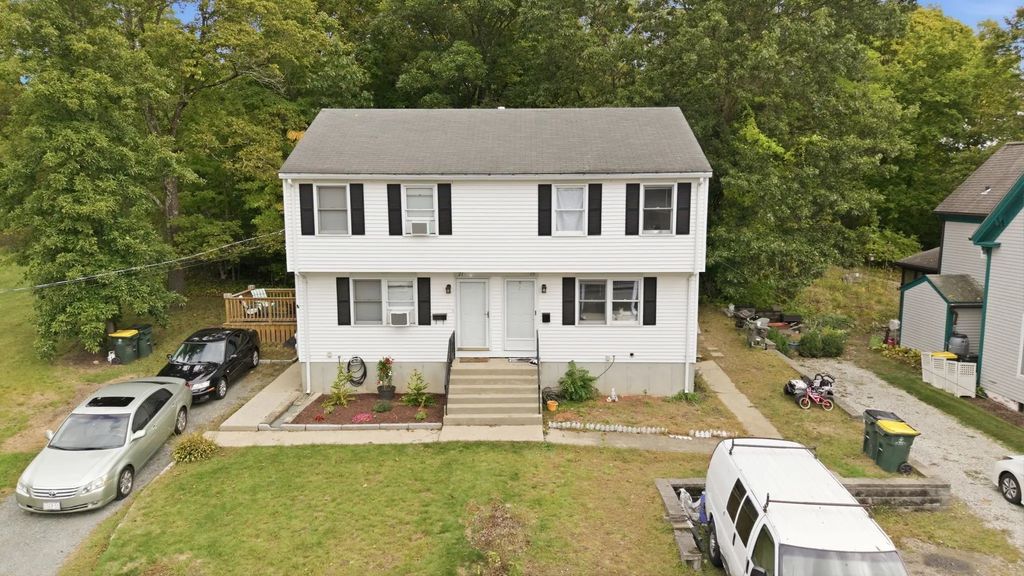 19-21 Moore Ave, Franklin