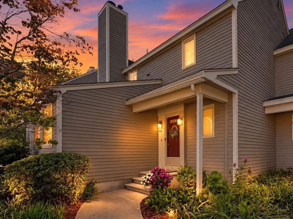 43 Brickett Hill Circle #43, Haverhill