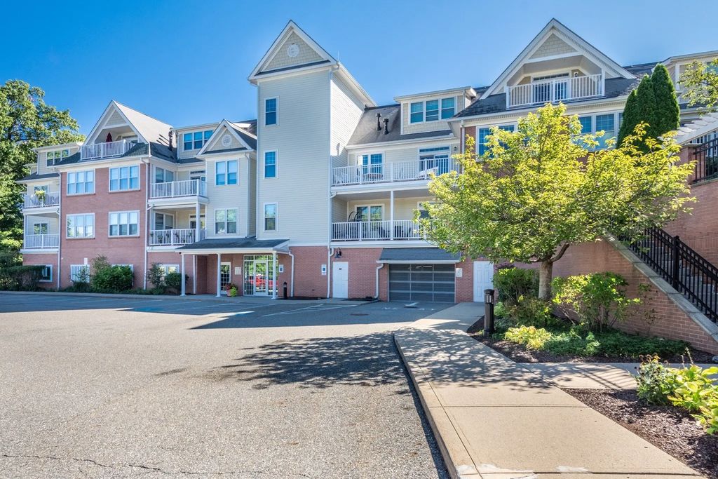 95 Conant Street #302, Concord