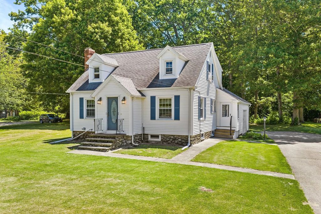 779 Oxford St S, Auburn