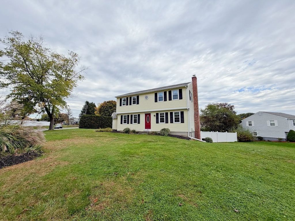 9 Stony Hill Rd, Agawam