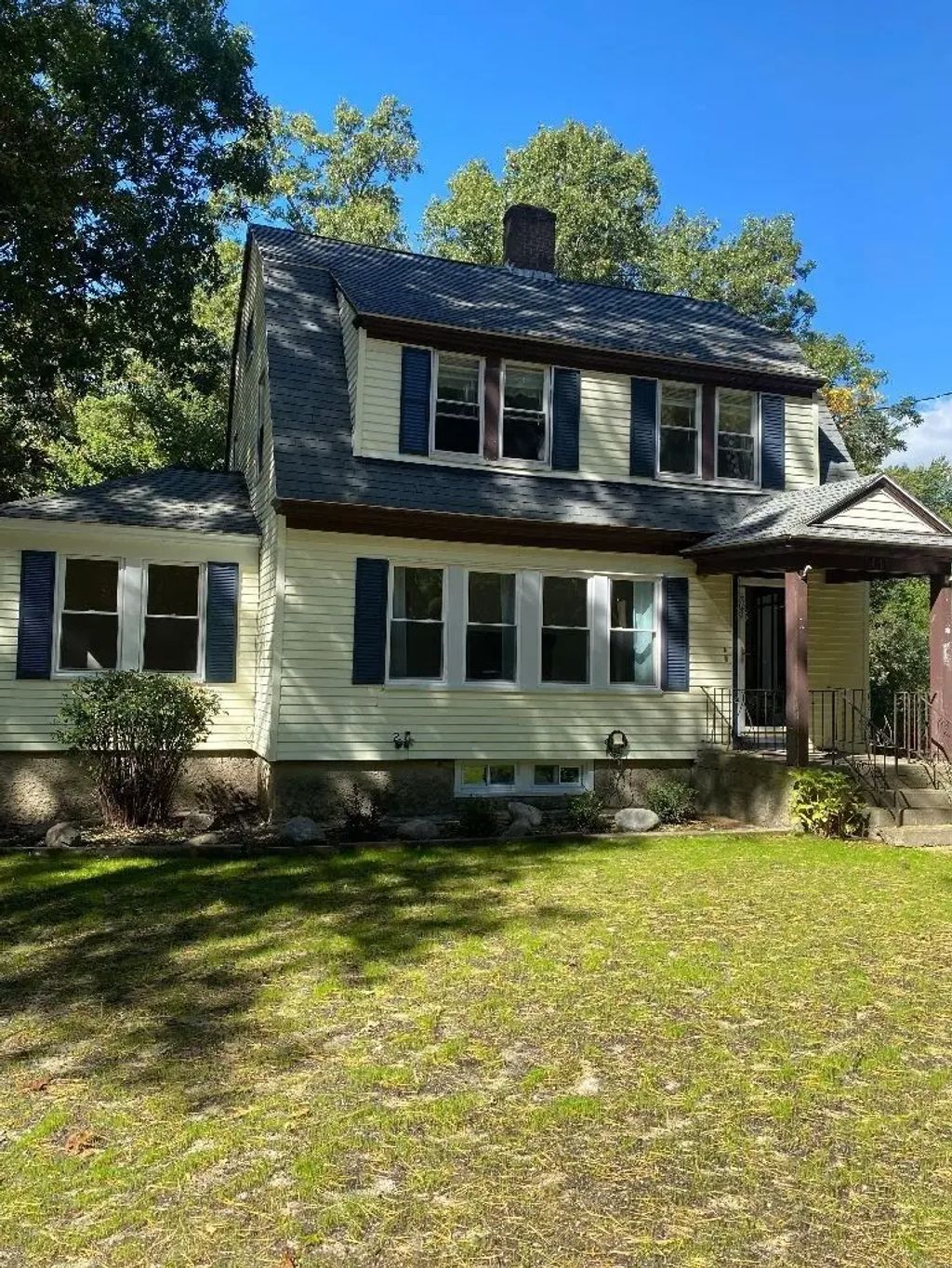 441 Walpole St #a, Canton