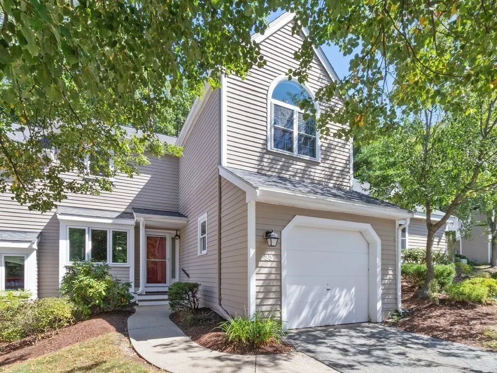 33 Bishops Forest Drive #33, Waltham