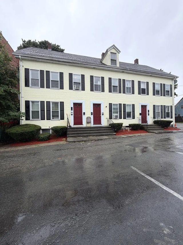 8-12 Exchange Ct, Waltham